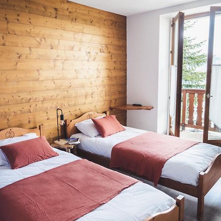 Auberge Le Valezan Luaran gambar