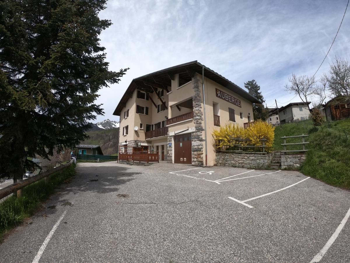 Auberge Le Valezan Luaran gambar